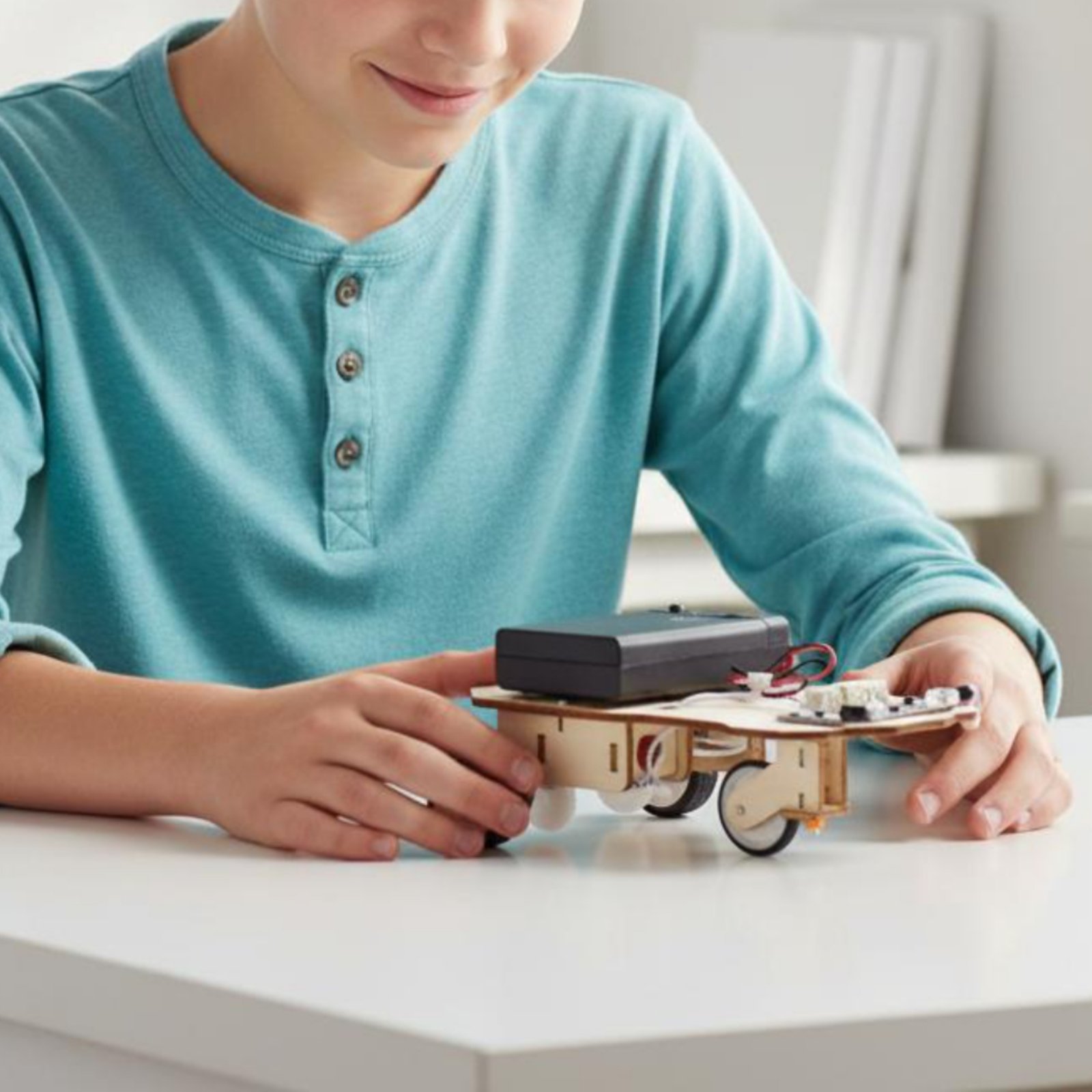 Wooden Intelligent Vehicle Kit - đánh giá và giá Science Robotics